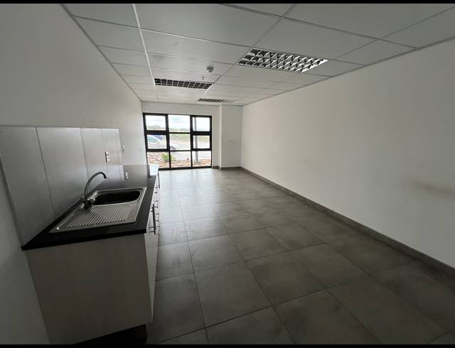 3,288M² RETAIL TO LET IN KYA SANDS
